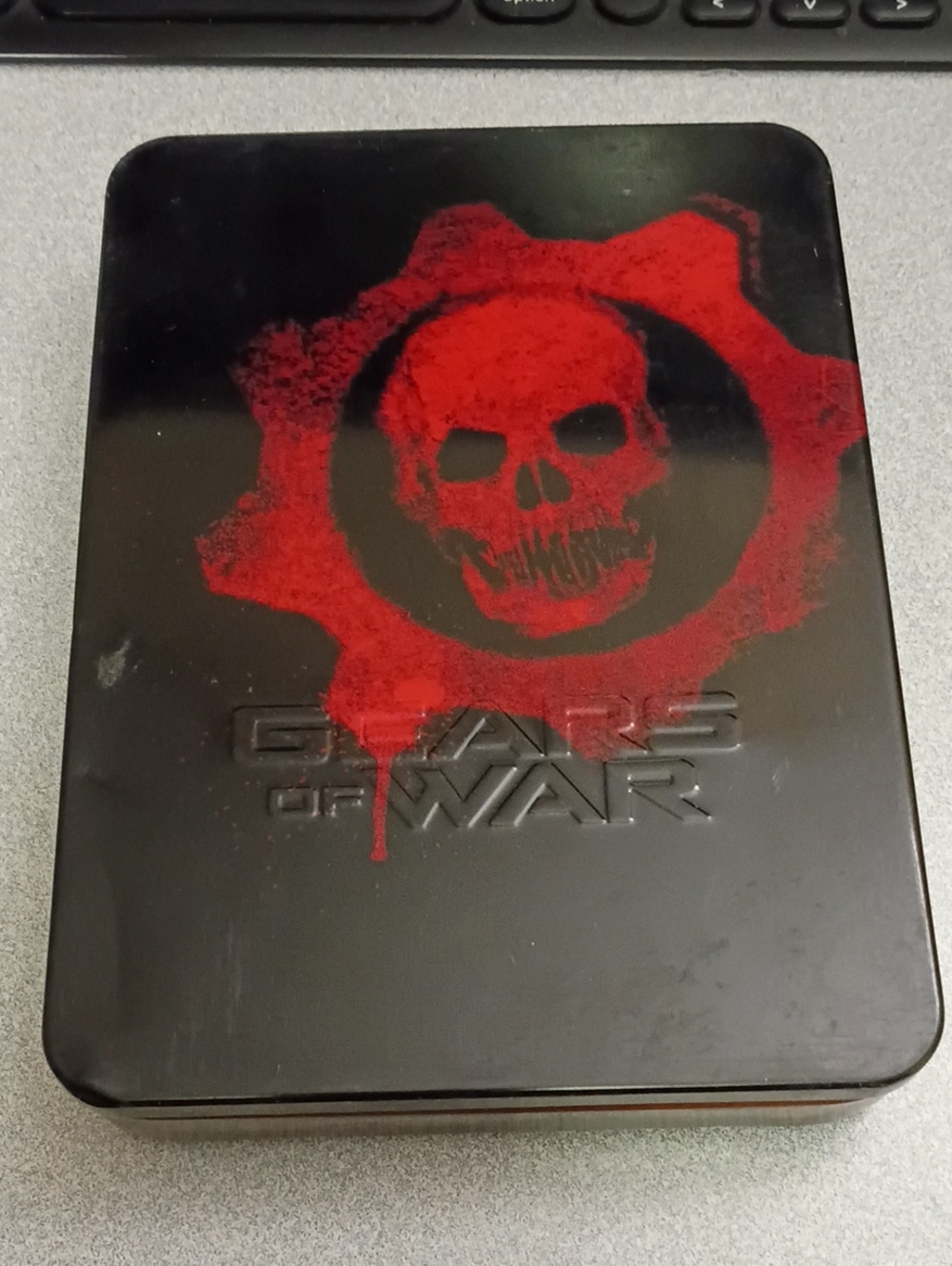 Gears of War Limited Edition- with bonus disc, steel book case and art book